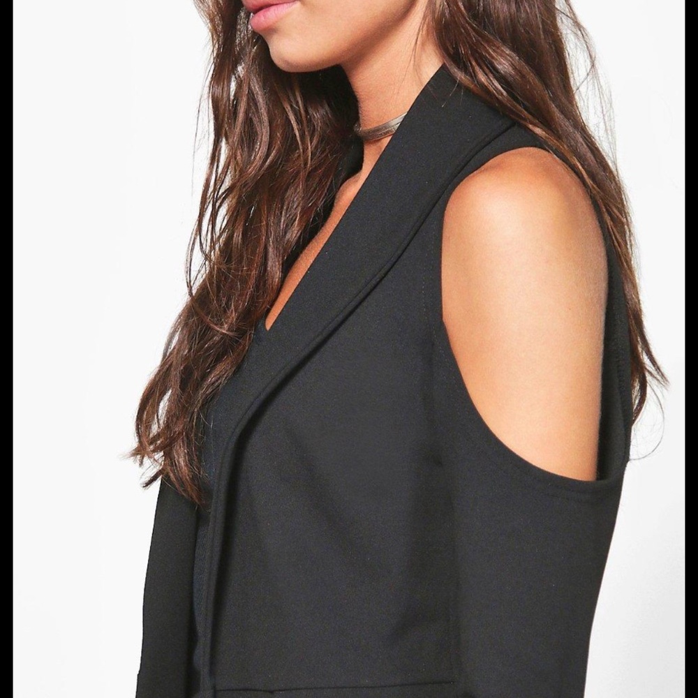 New without tags stylish blazer for sale